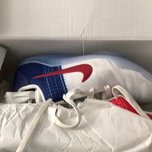 Boys Kobe sneakers (price is firm)